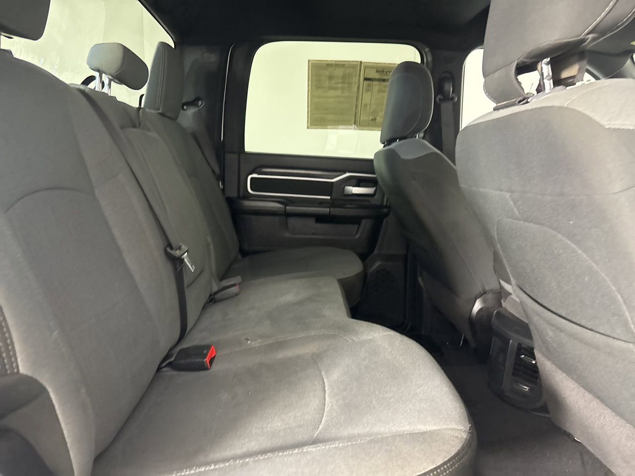 Used 2024 RAM 3500 Big Horn image 25