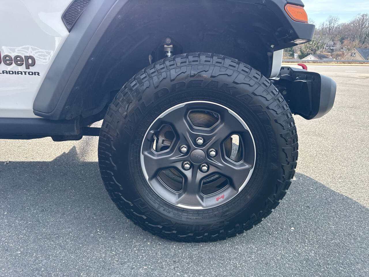 Used 2020 Jeep Gladiator Rubicon w/ Cold Weather Group image 27