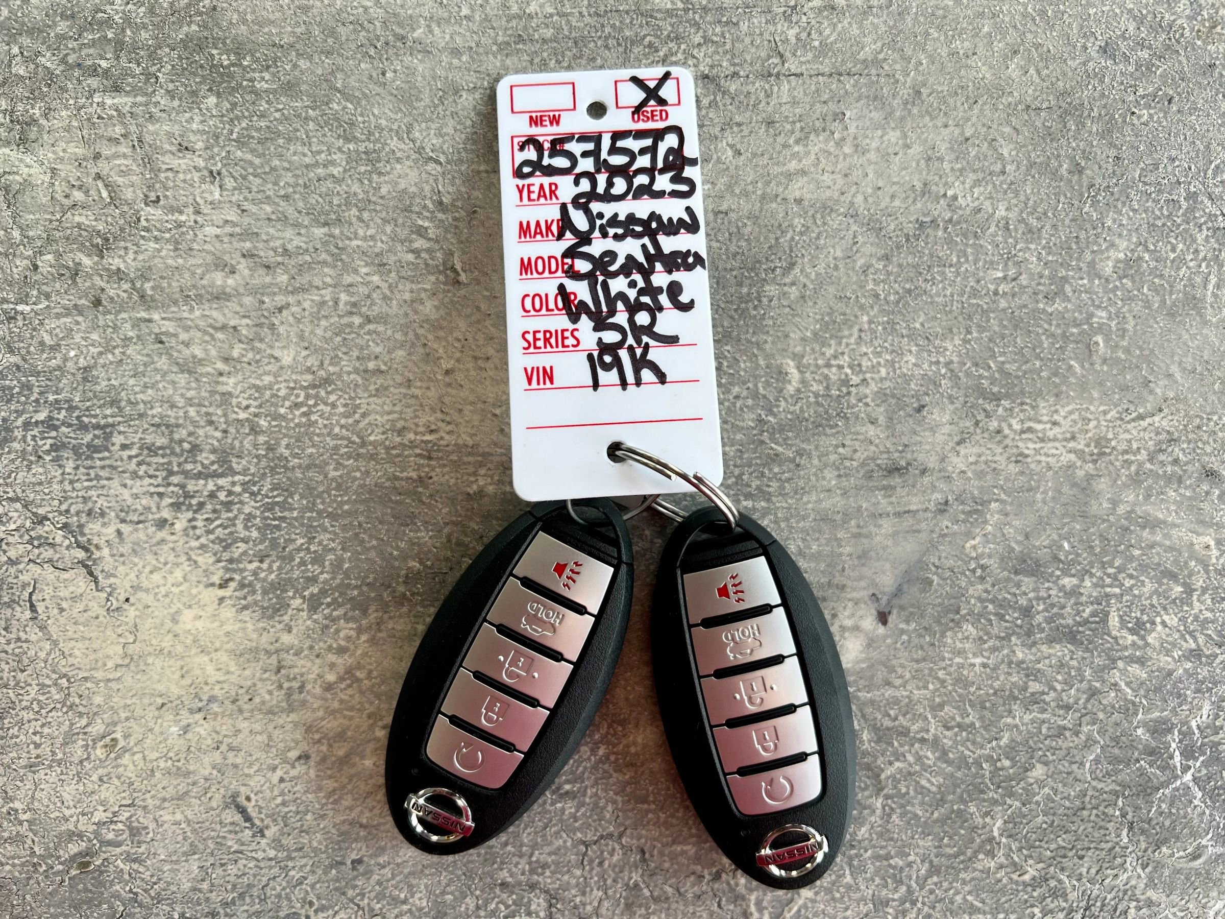 Used 2023 Nissan Sentra SR w/ SR Premium Package image 39