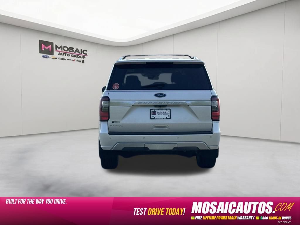 Used 2019 Ford Expedition Platinum AWD/4WD image 6