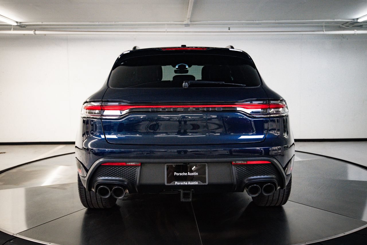 Certified 2023 Porsche Macan AWD/4WD image 6