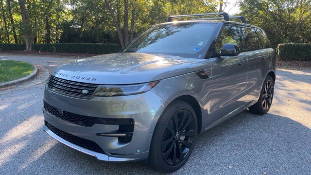 Certified 2025 Land Rover Range Rover Sport Dynamic SE AWD/4WD image 1