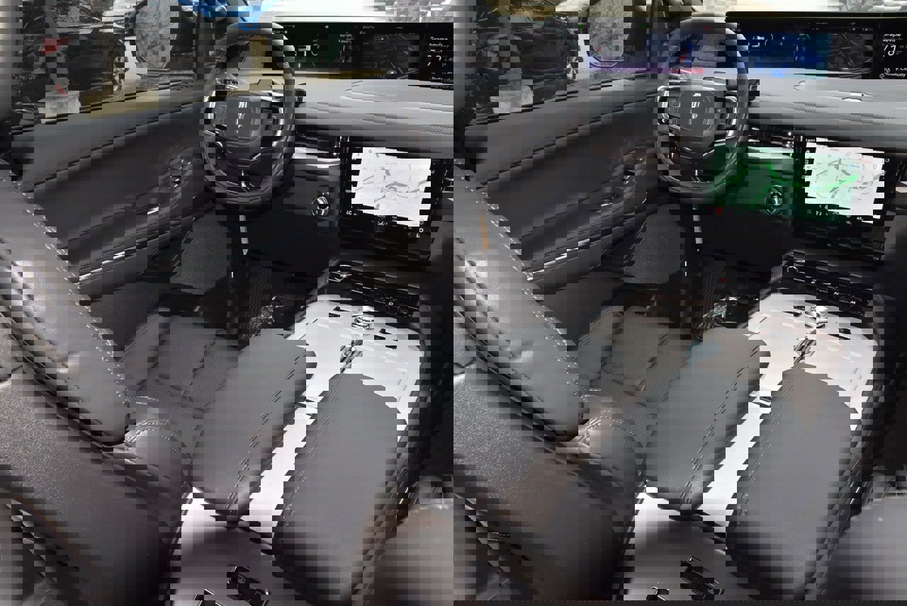 New 2025 Lincoln Navigator L Reserve w/ Jet Appearance Package image 23