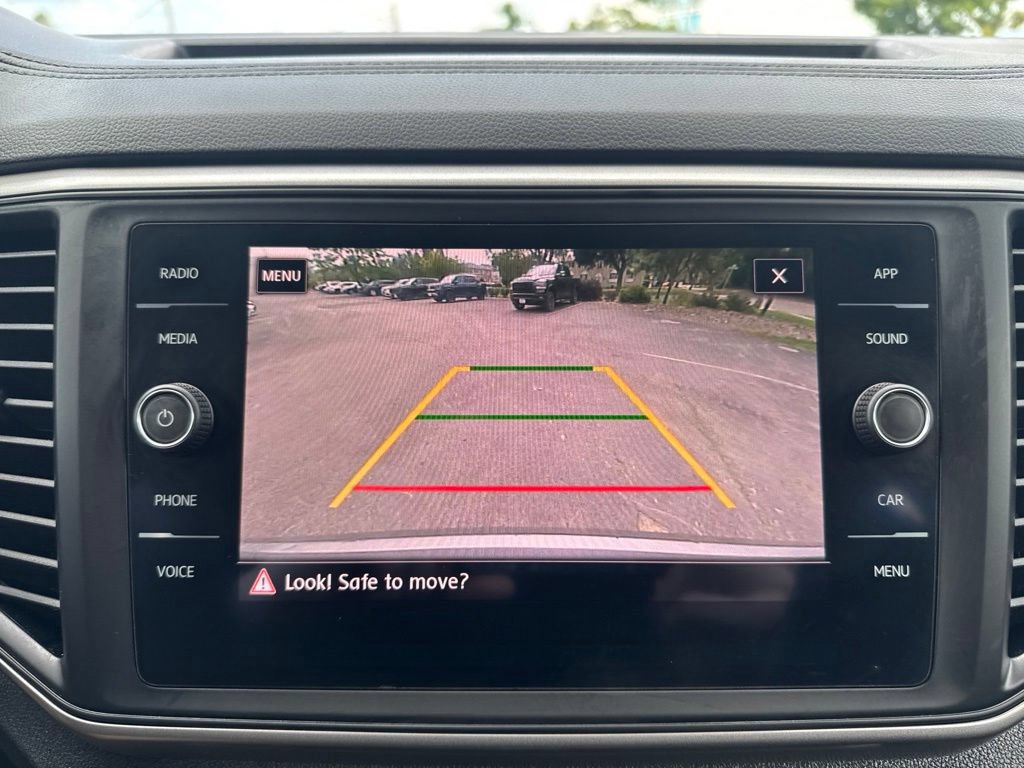 Used 2020 Volkswagen Atlas Cross Sport SE w/ Panoramic Sunroof Package AWD/4WD image 36