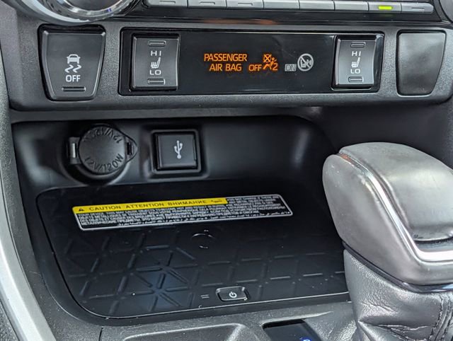 Used 2021 Toyota RAV4 XSE image 17