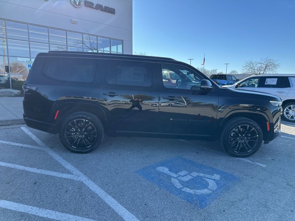 New 2026 Jeep Grand Wagoneer Summit w/ Rear Seat Video Group I image 35