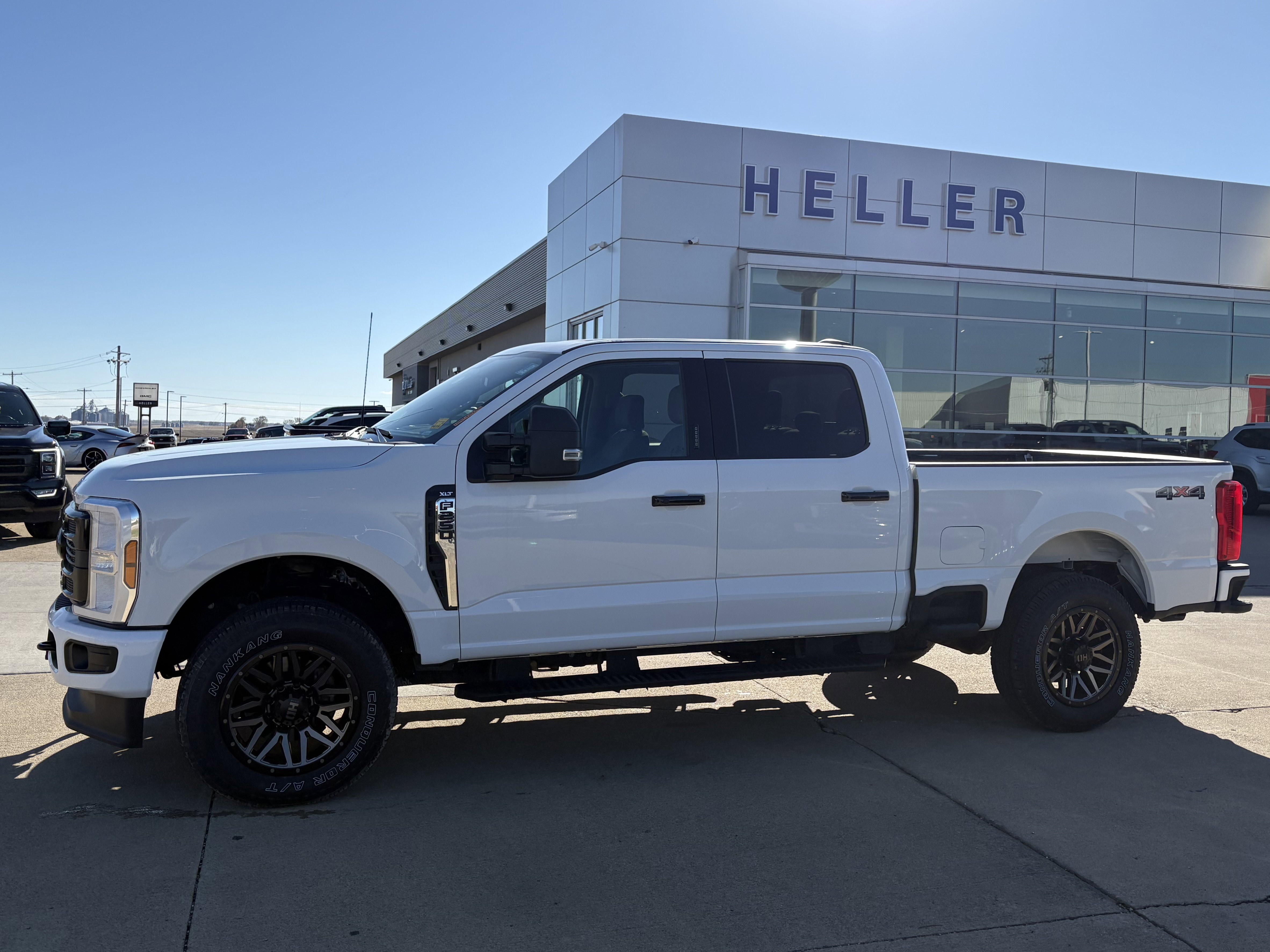 Used 2024 Ford F250 XLT image 3