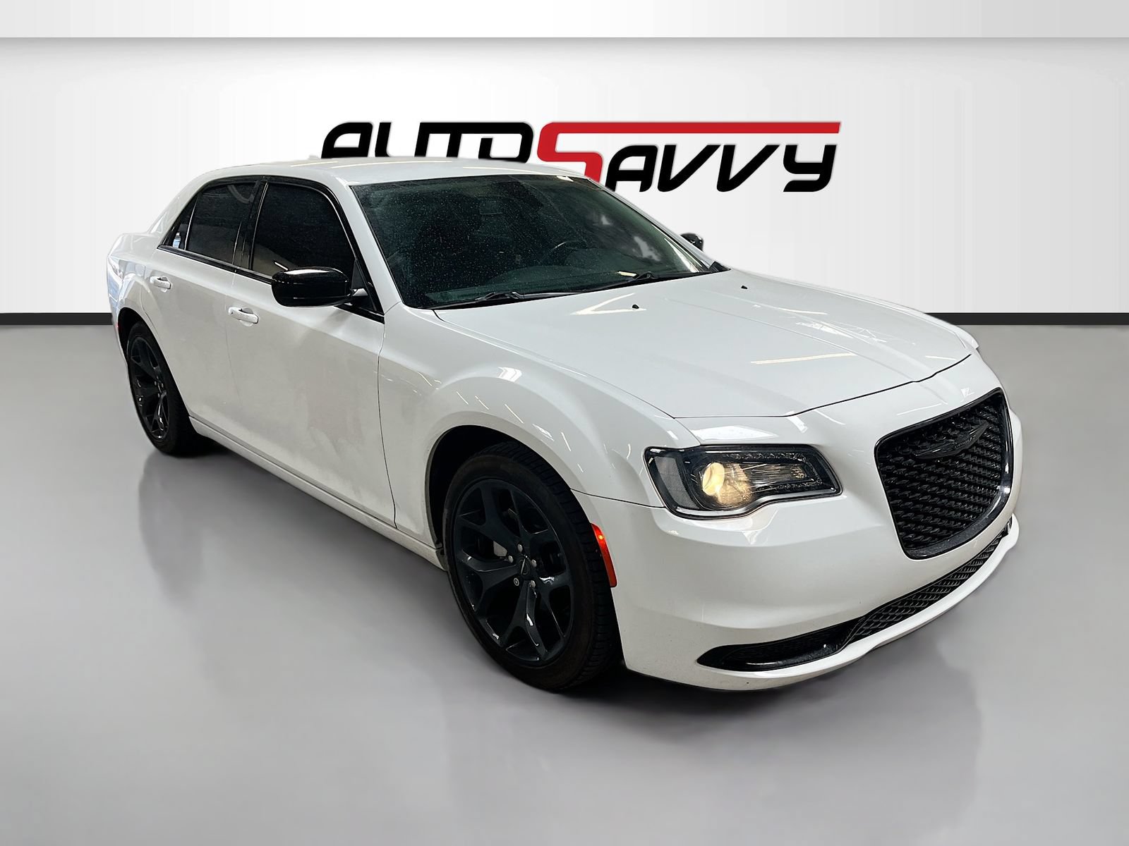 Used 2022 Chrysler 300 Touring w/ Sport Appearance Package