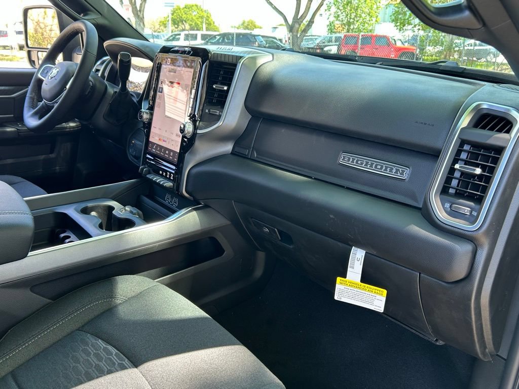 New 2026 RAM 3500 Big Horn AWD/4WD image 36