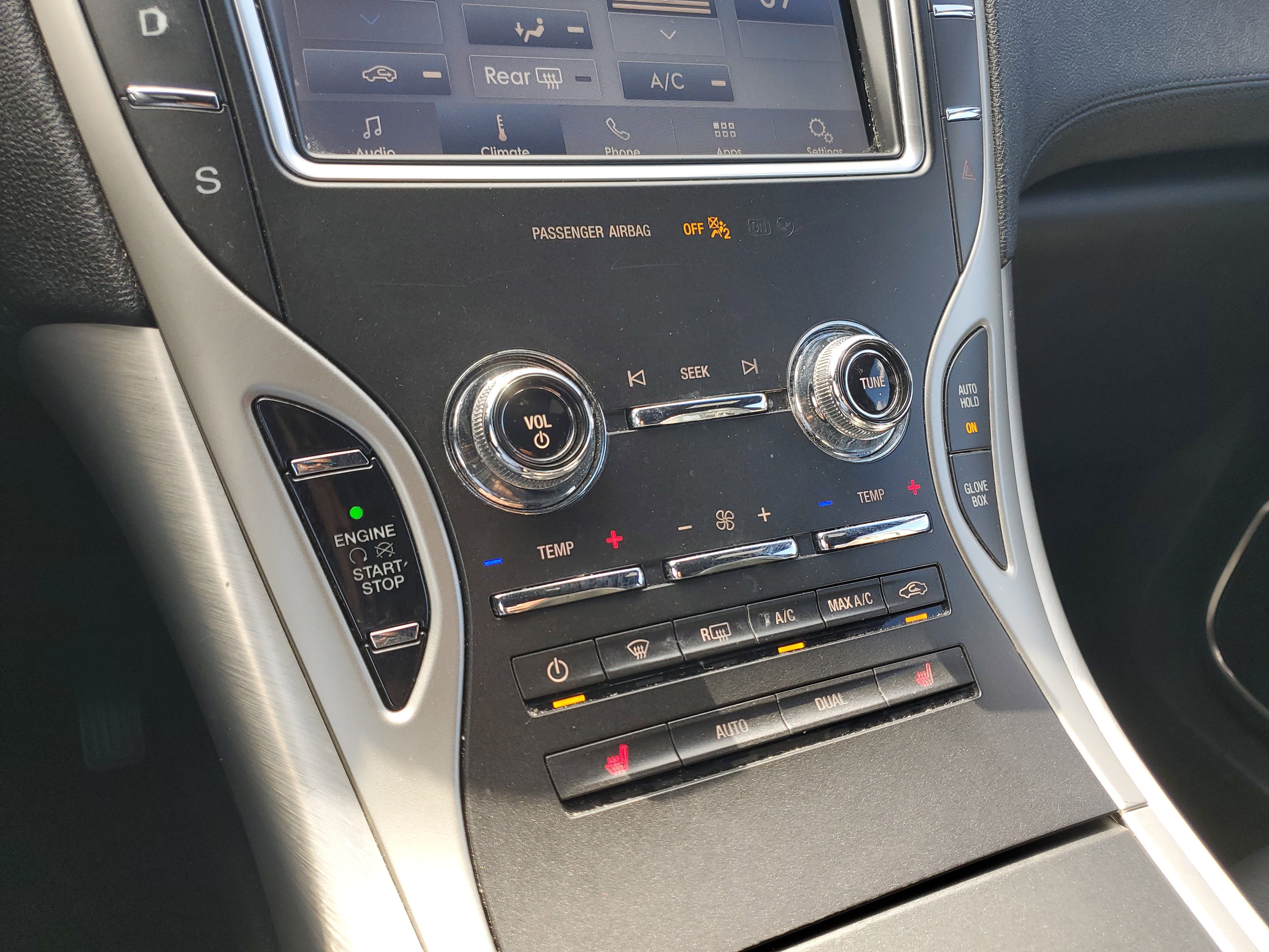 Certified 2020 Lincoln Nautilus FWD image 16