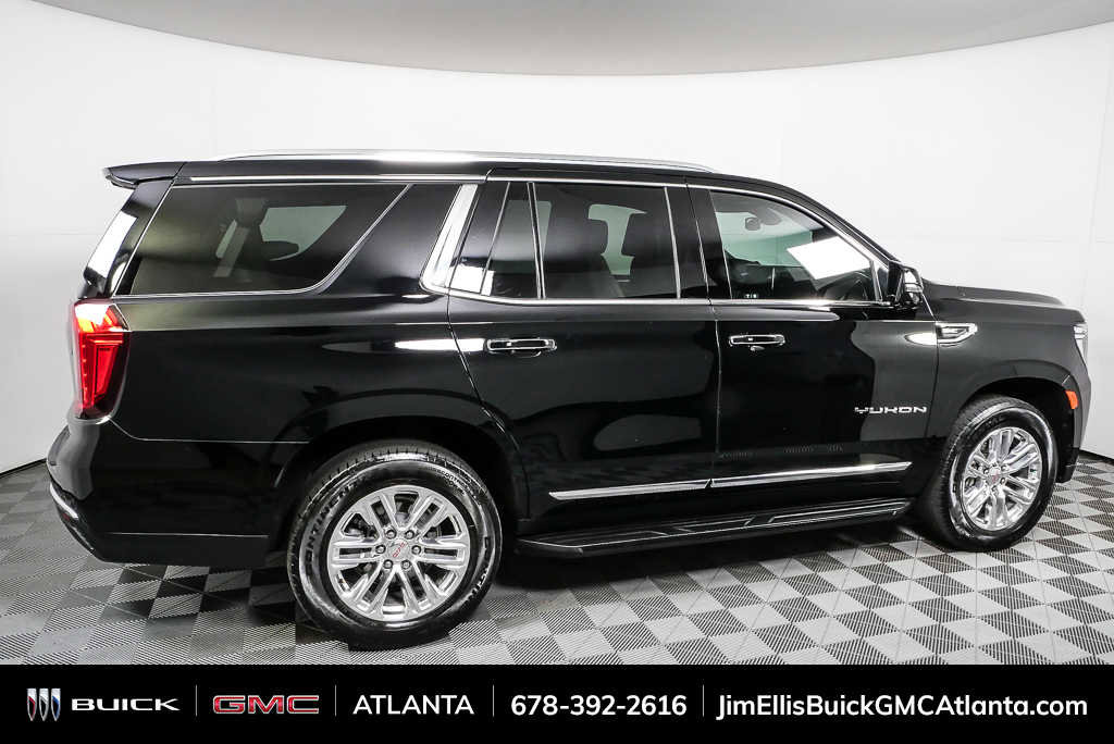 Used 2021 GMC Yukon SLT w/ SLT Premium Package image 2