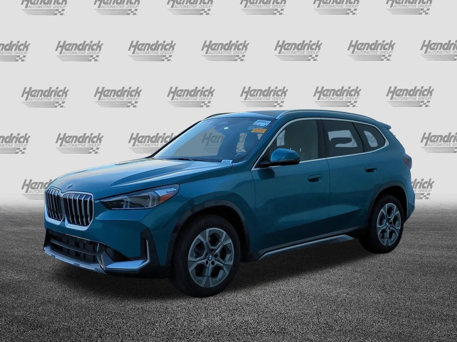 Used 2025 BMW X1 xDrive28i image 5
