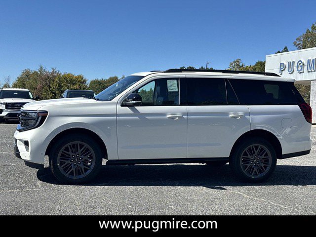 New 2025 Ford Expedition Platinum image 4