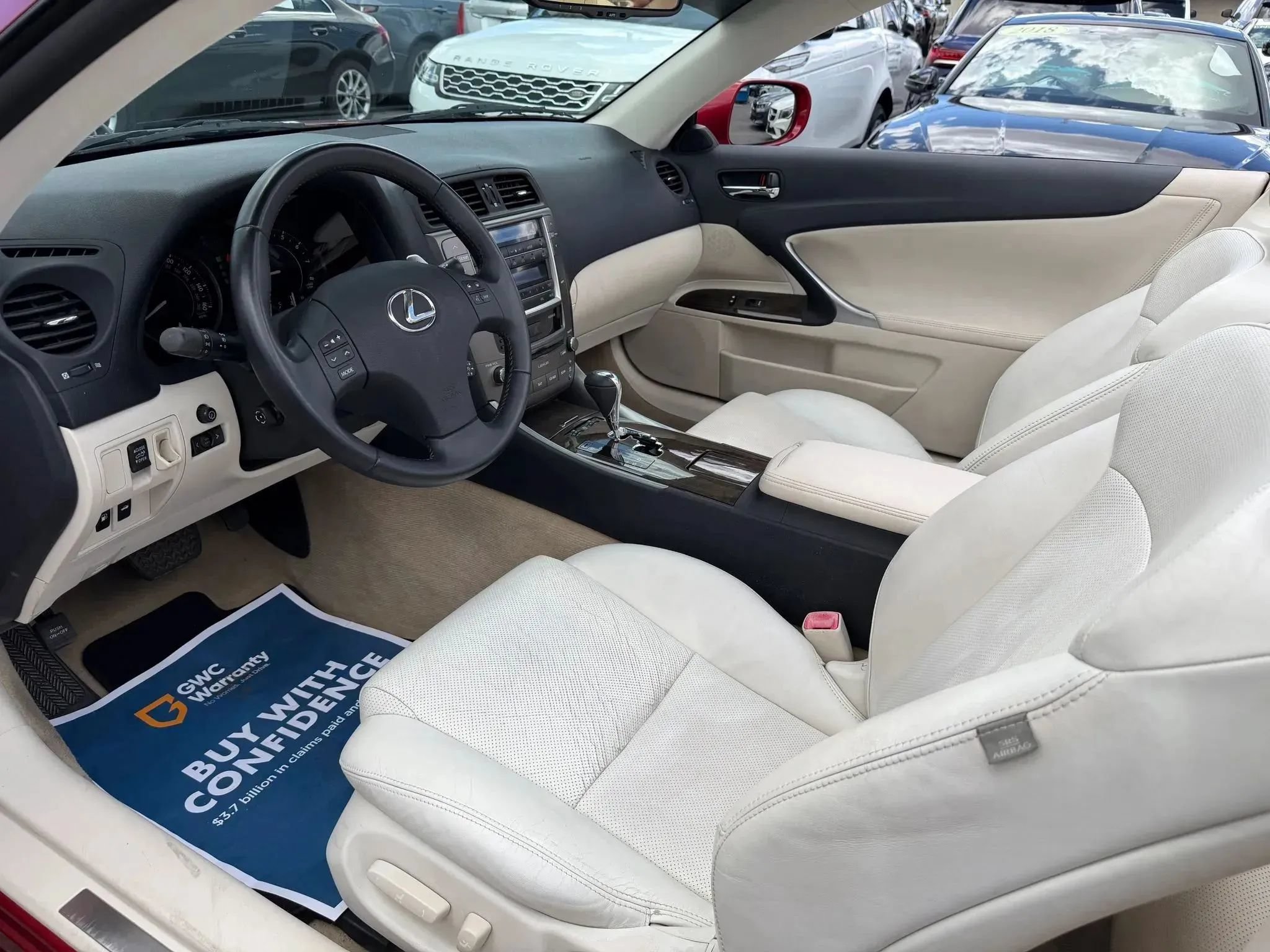 Used 2010 Lexus IS 250C RWD image 14