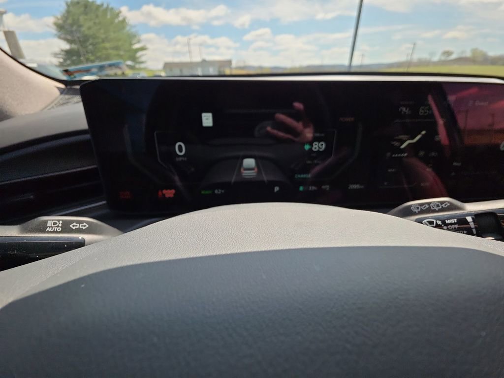 Used 2026 Kia EV9 Wind image 15