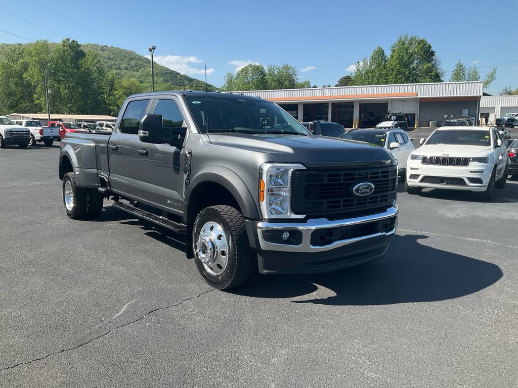 New 2026 Ford F450 XL image 3