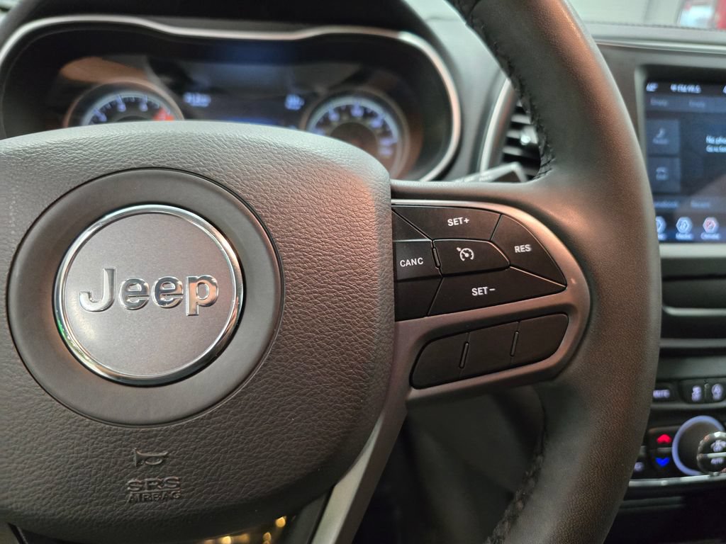 Certified 2022 Jeep Cherokee Latitude Lux FWD image 19