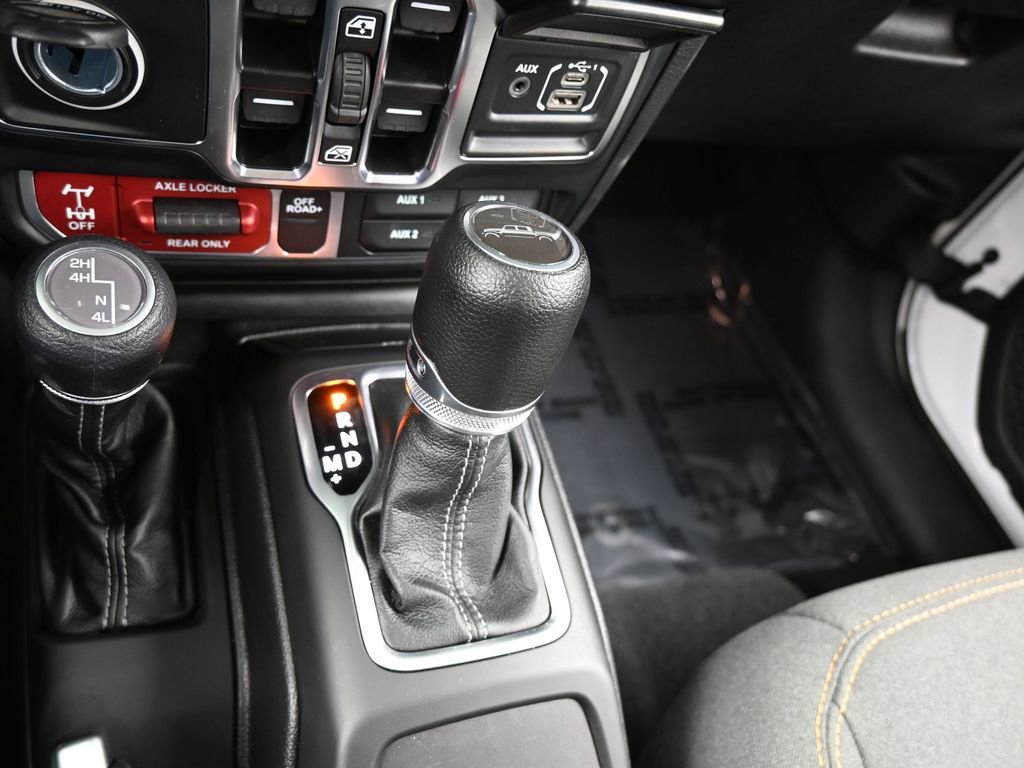 Used 2024 Jeep Gladiator Willys image 26