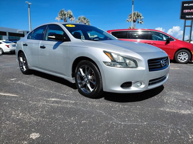 Used 2014 Nissan Maxima 3.5 S w/ Limited Edition Package FWD image 2