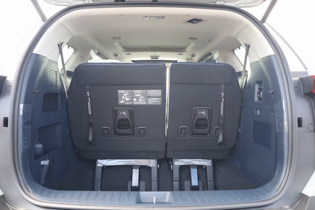 New 2026 Kia Carnival SX image 29