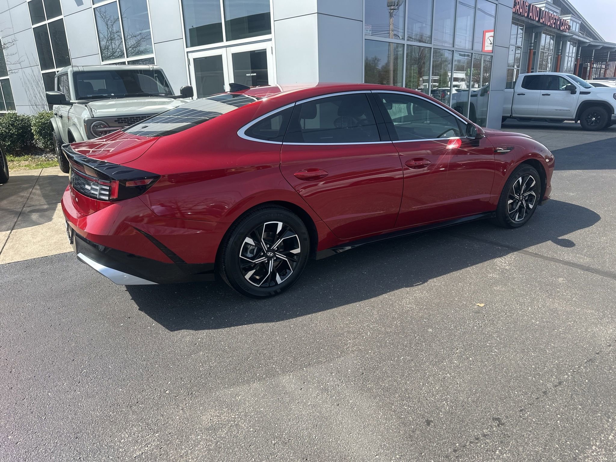 Used 2025 Hyundai Sonata SEL FWD image 3