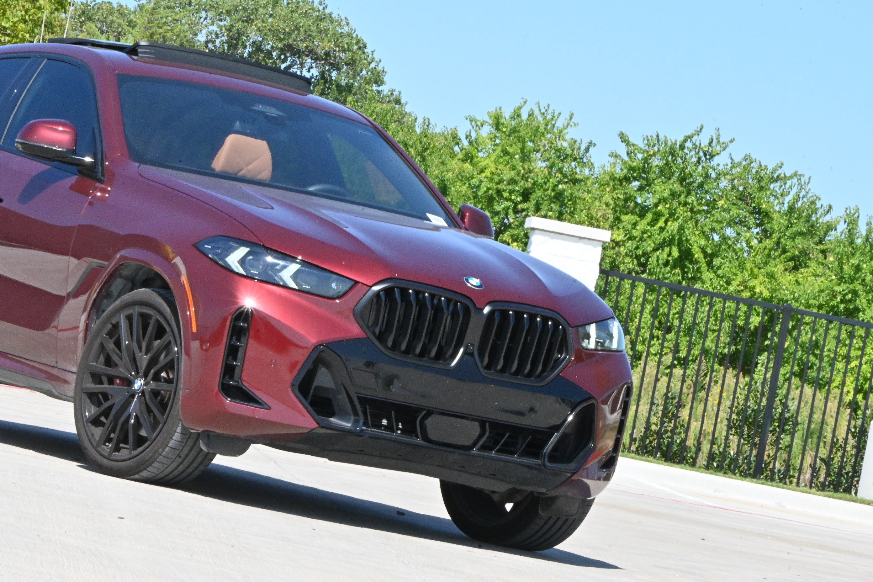 Certified 2026 BMW X6 xDrive40i w/ Climate Comfort Package AWD/4WD image 35