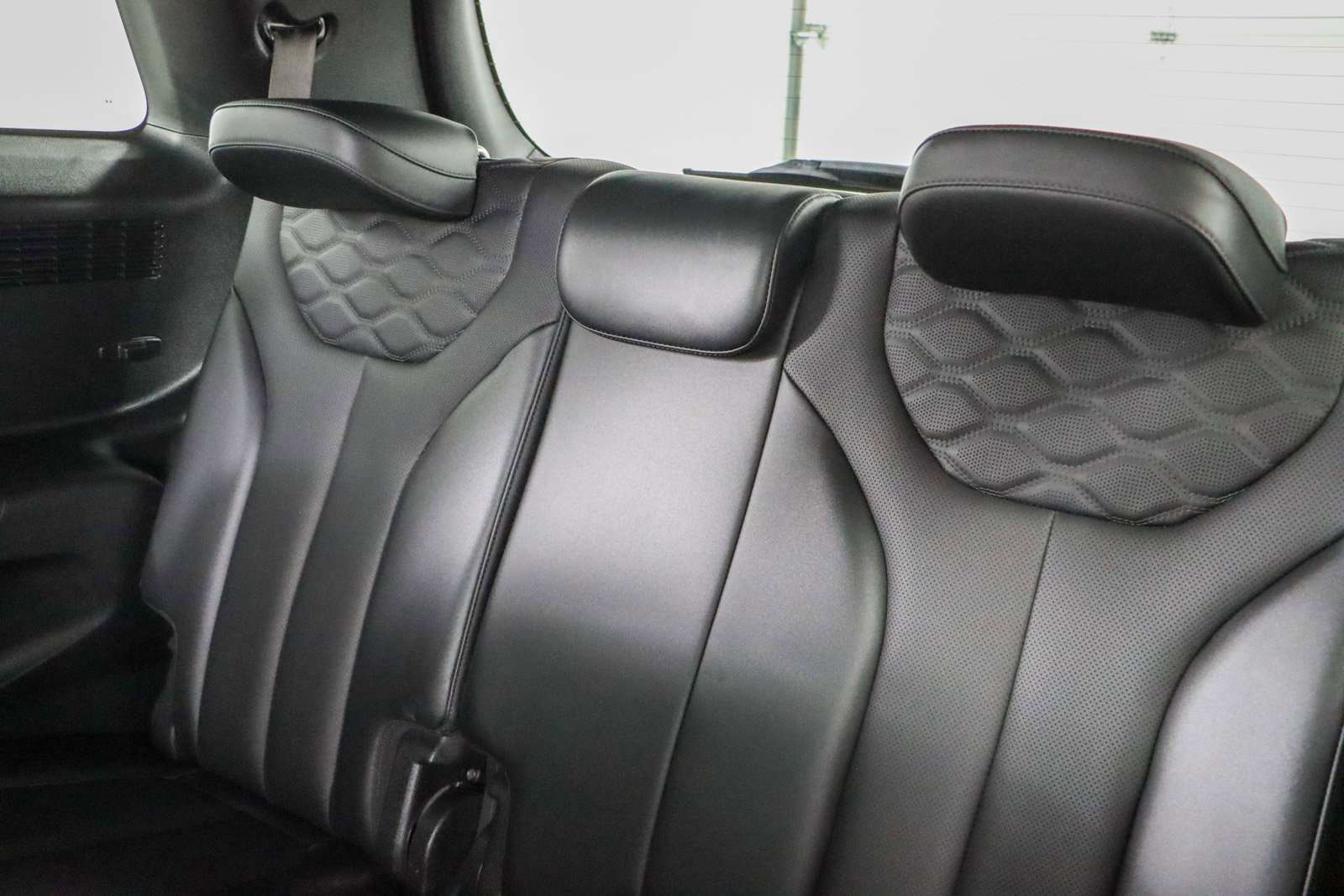 Used 2022 Hyundai Palisade Calligraphy w/ Cargo Package image 26