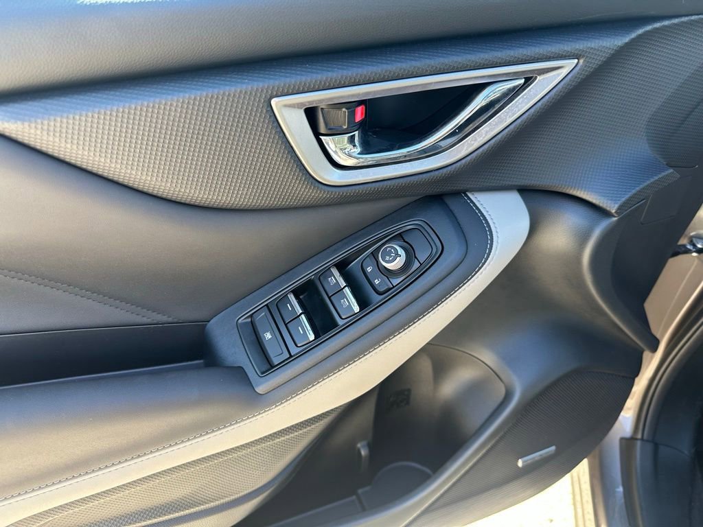 Used 2024 Subaru Forester Limited image 25