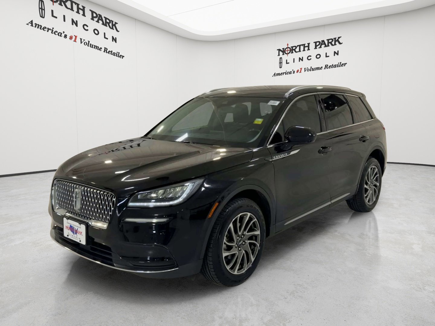Used 2021 Lincoln Corsair FWD w/ Equipment Group 101A image 5