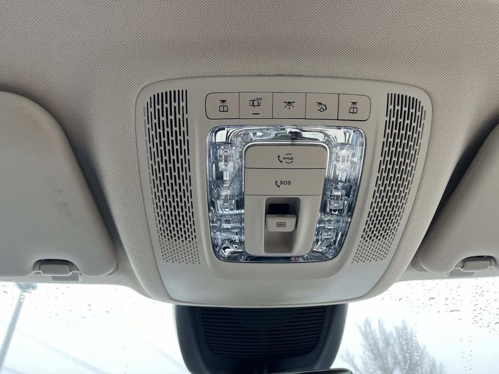 Used 2022 Mercedes-Benz GLE 350 4MATIC image 36