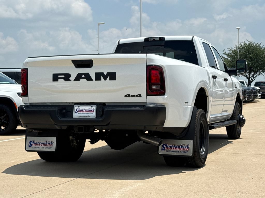 New 2026 RAM 3500 Tradesman AWD/4WD image 9
