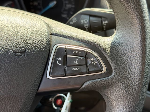 Used 2016 Ford Focus SE image 25