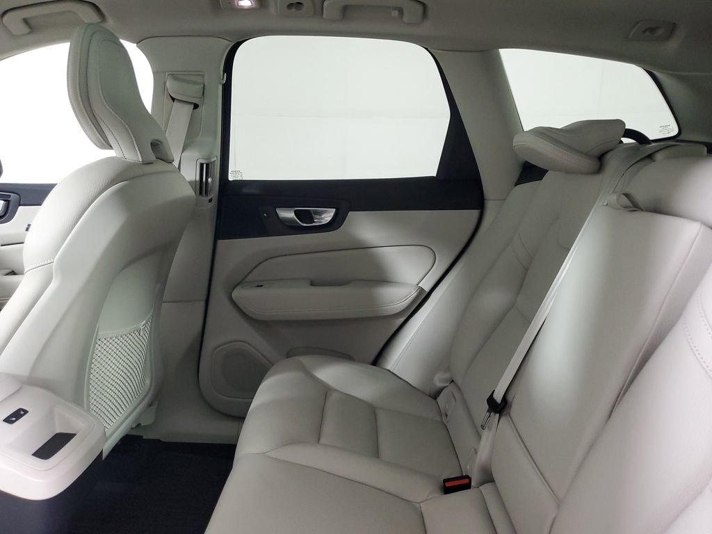 Certified 2024 Volvo XC60 B5 Core w/ Protection Package Premier image 14