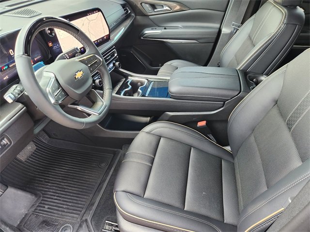 Used 2026 Chevrolet Traverse High Country w/ LPO, Floor Liner Package AWD/4WD image 4