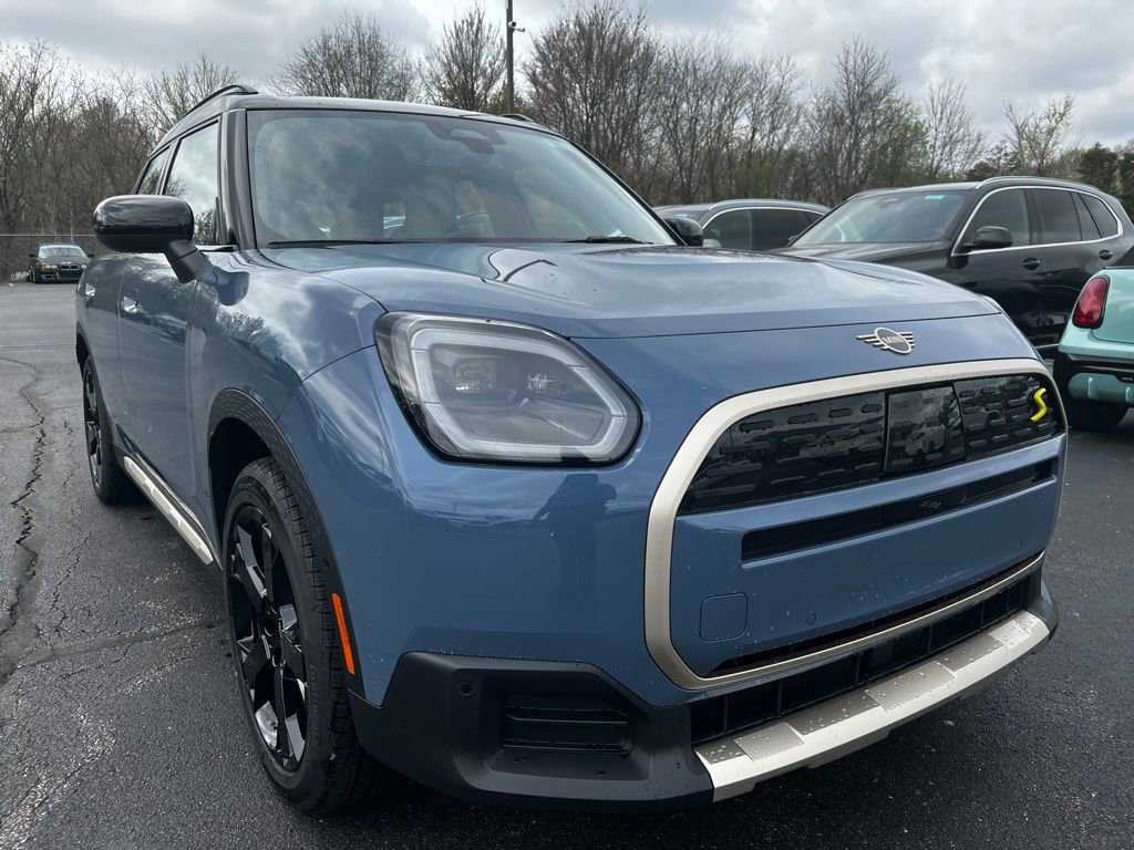 New 2026 MINI Cooper Countryman SE image 3