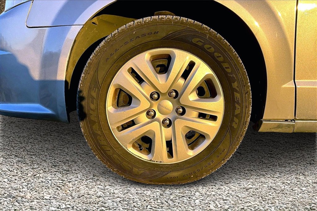 Used 2019 Dodge Grand Caravan SE image 9