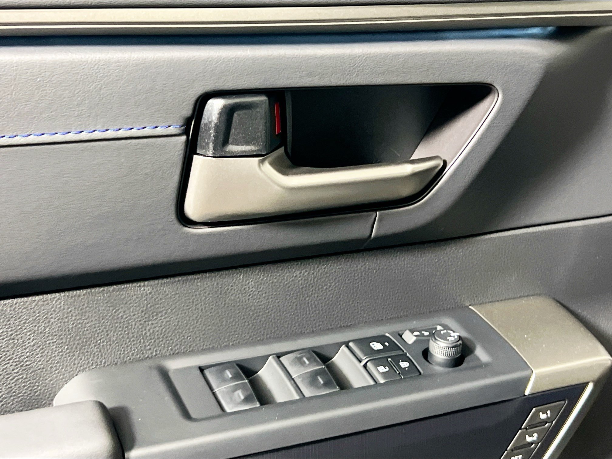 New 2026 Toyota Tundra Platinum AWD/4WD image 16