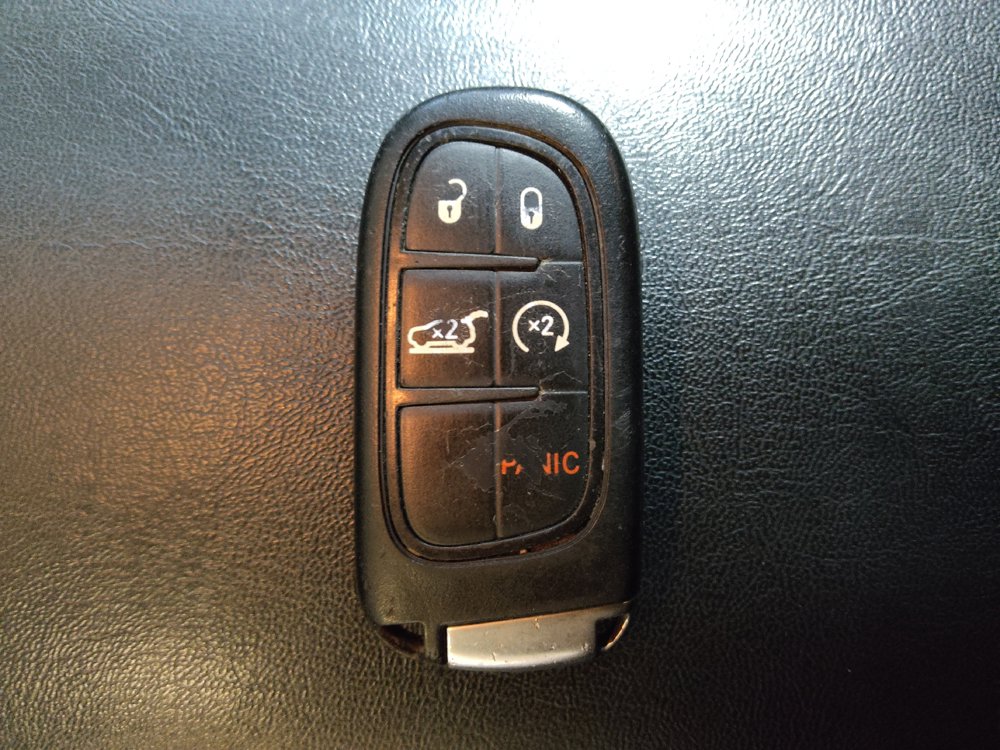 Used 2020 Jeep Cherokee High Altitude AWD/4WD image 32