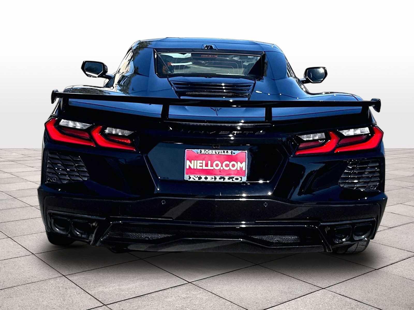 Used 2026 Chevrolet Corvette Stingray Premium Conv w/ Z51 Performance Package RWD image 8