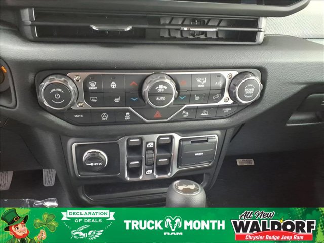 New 2026 Jeep Wrangler Sport S image 13