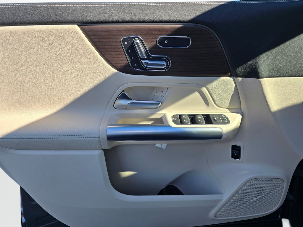 New 2026 Mercedes-Benz GLA 250 4MATIC image 33