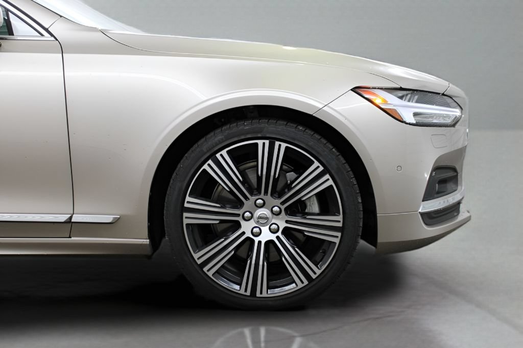 Certified 2023 Volvo S90 B6 Plus w/ Protection Package Premier AWD/4WD image 14