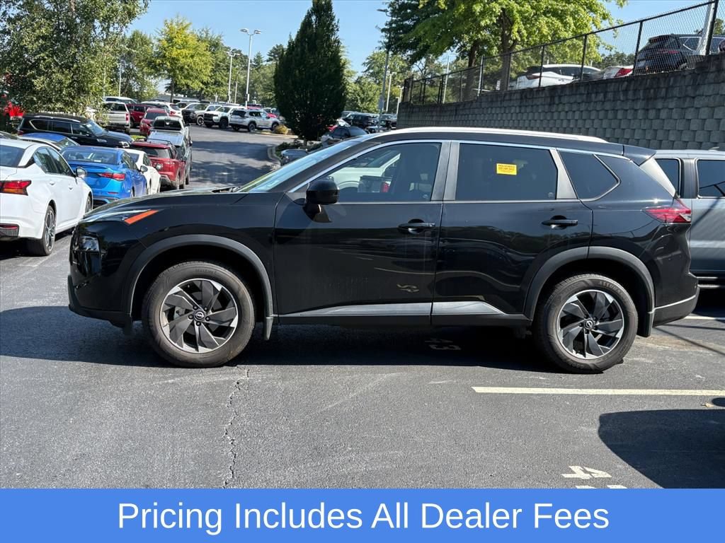 Used 2024 Nissan Rogue SV w/ SV Premium Package AWD/4WD image 4