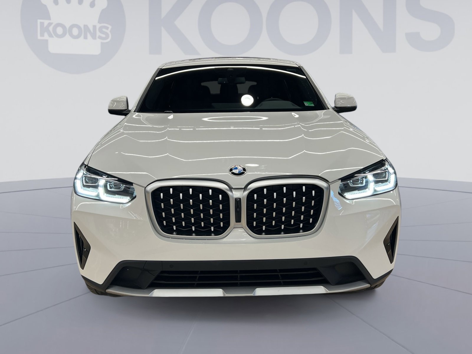 Used 2023 BMW X4 xDrive30i w/ Parking Assistance Package image 8