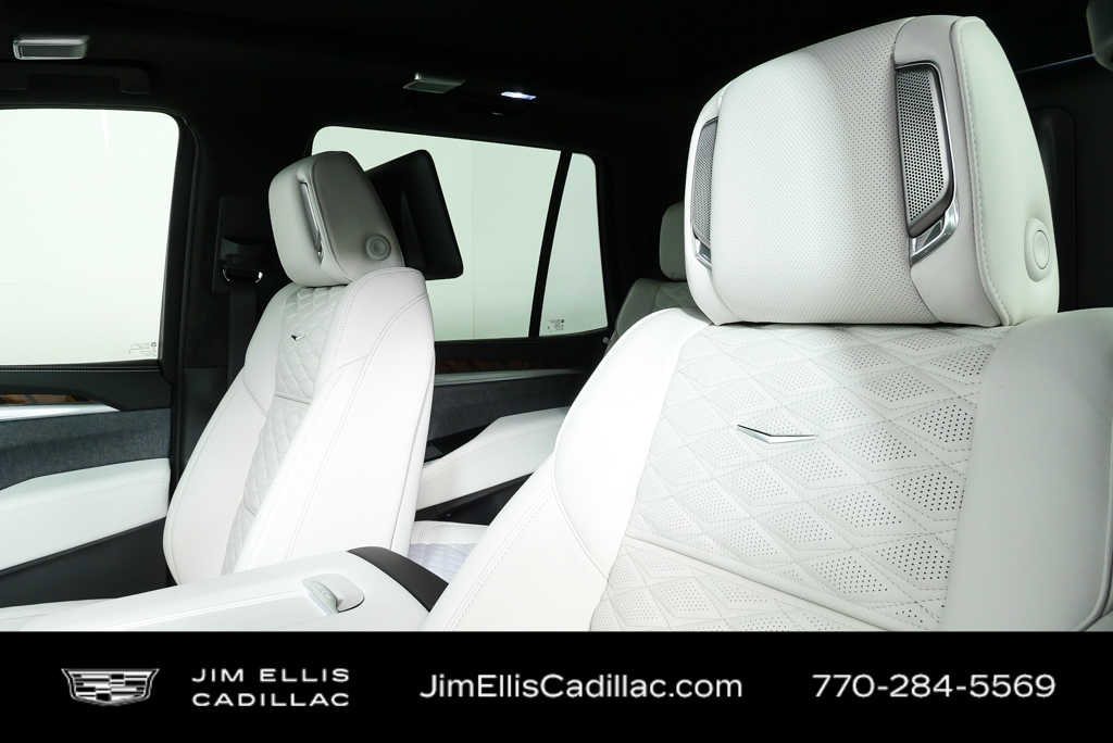 New 2026 Cadillac Escalade Platinum Sport w/ LPO, ONYX Package AWD/4WD image 5