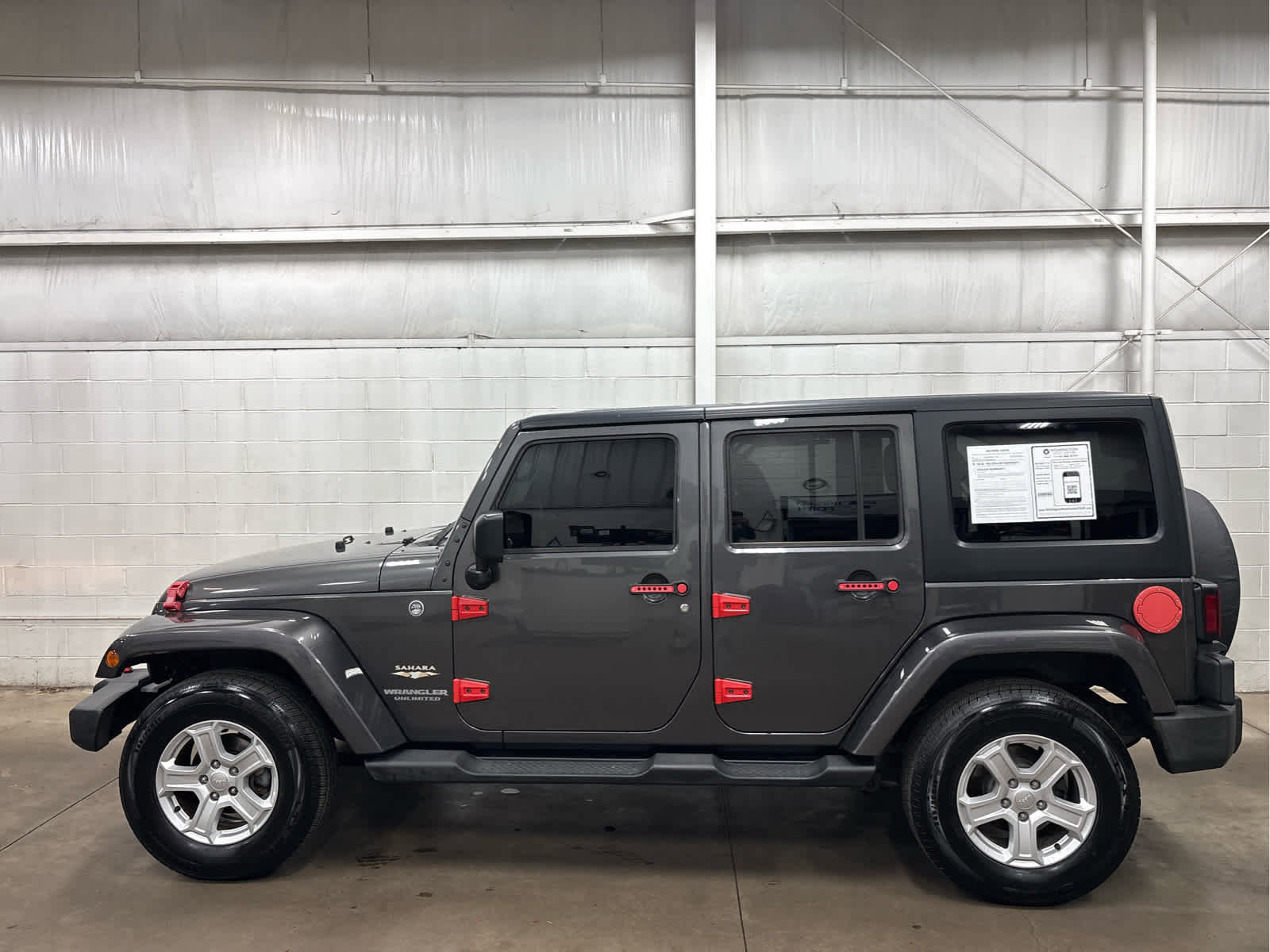 Used 2014 Jeep Wrangler Unlimited Sahara w/ Connectivity Group image 4