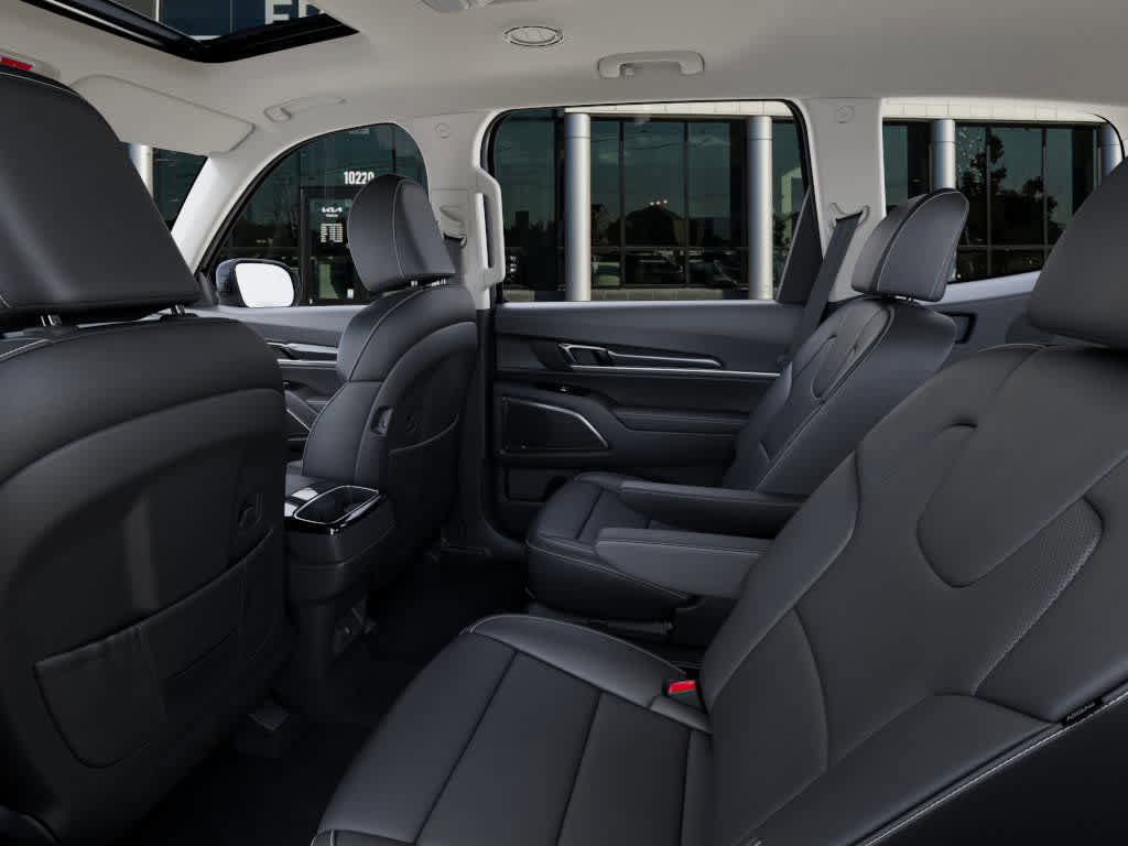 New 2025 Kia Telluride S image 18