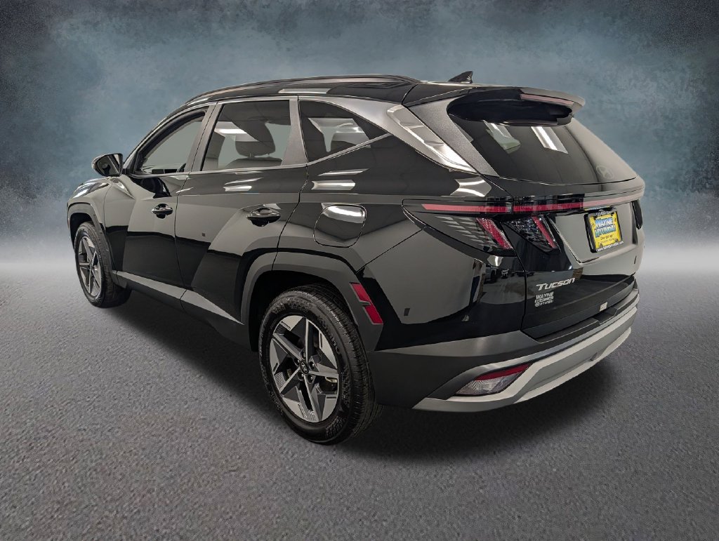 Certified 2025 Hyundai Tucson SEL AWD/4WD image 6