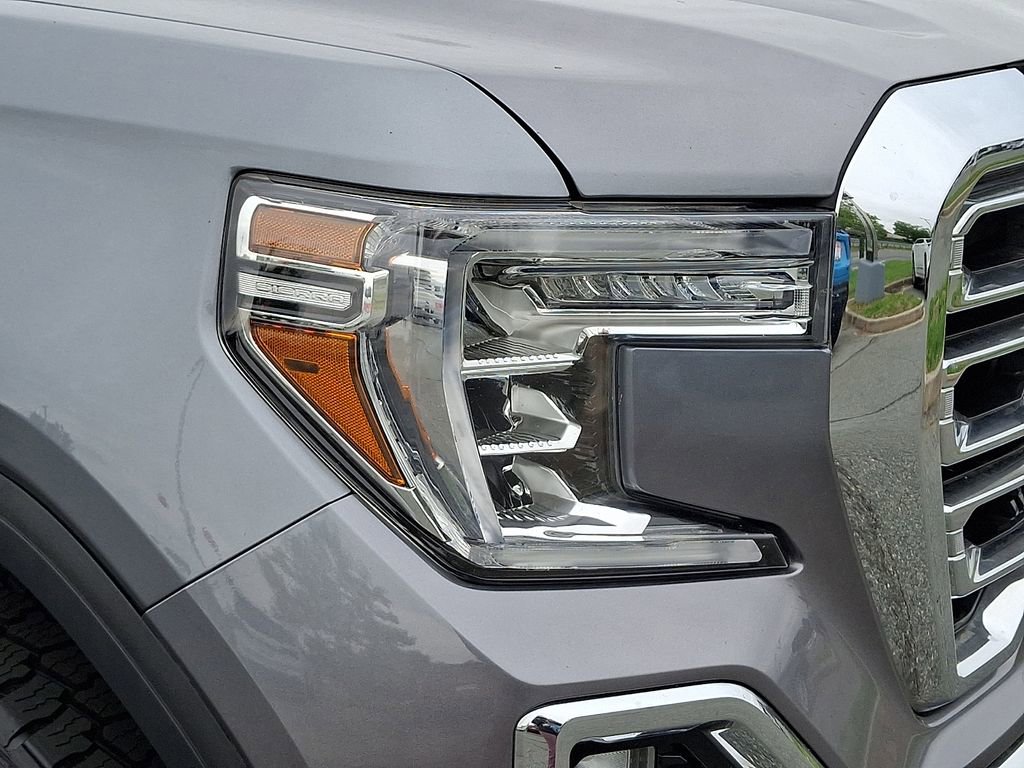 Used 2020 GMC Sierra 1500 SLT w/ SLT Premium Plus Package AWD/4WD image 9