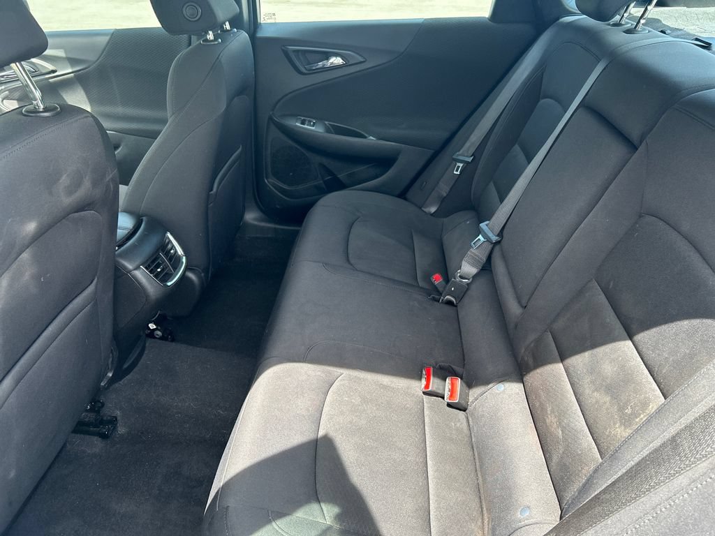 Used 2022 Chevrolet Malibu LT FWD image 13